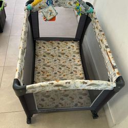 Baby Trend Pack n Play - Playpen