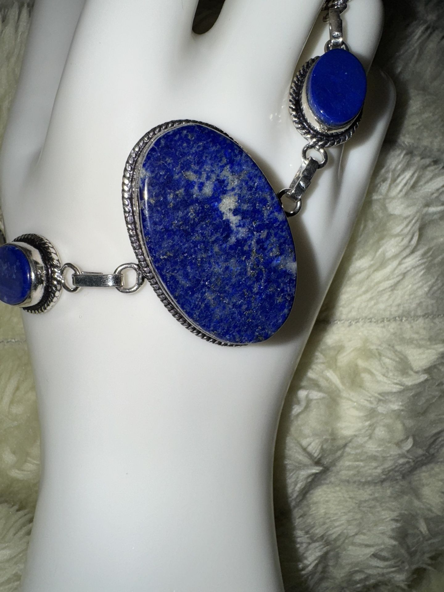 Vintage Gorgeous Lapis Lazuli & Sterling Gemstone Toggle Bracelet