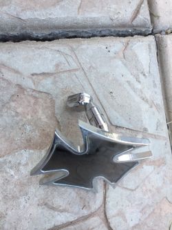 Cross car/truck mirror