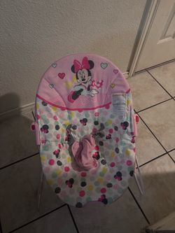 Minnie Mouse Bouncer