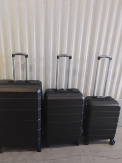 3-Piece Black Hardshell Luggage Set