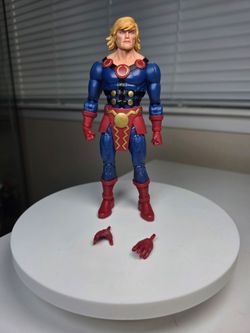 Marvel Legends Ikaris