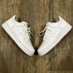 White Nike AF1