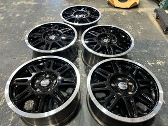 5x Jeep Wrangler Machined Lip w/ Black Spokes 17 inch OEM Wheel 2009 to 2010