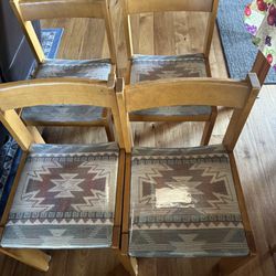 Set of 4 matching chairs. 