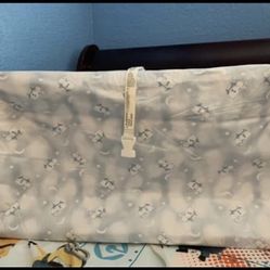 Changing Table Pad And 2 Pad Covers 