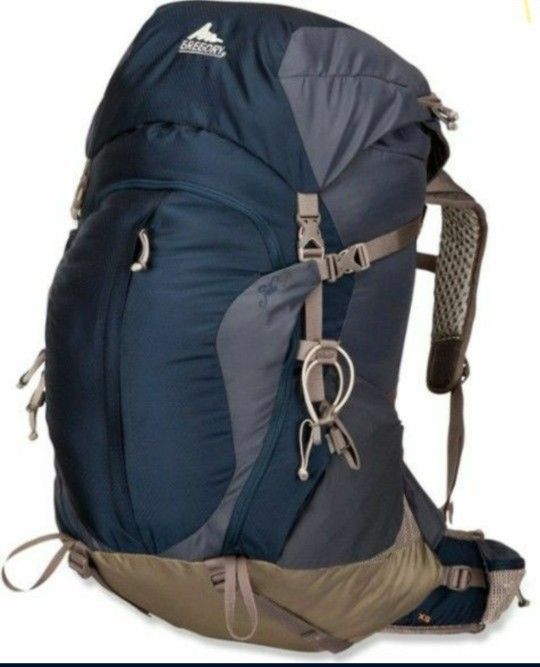 Women's XS Internal Frame Hiking Backpack