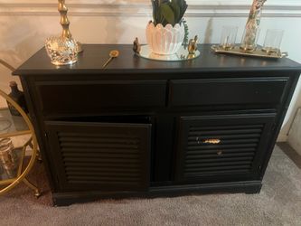 Free buffet cabinet