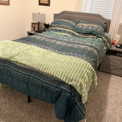 Full Size Bed