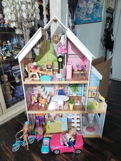 3 Floor Barbie House With Barbie Furniture