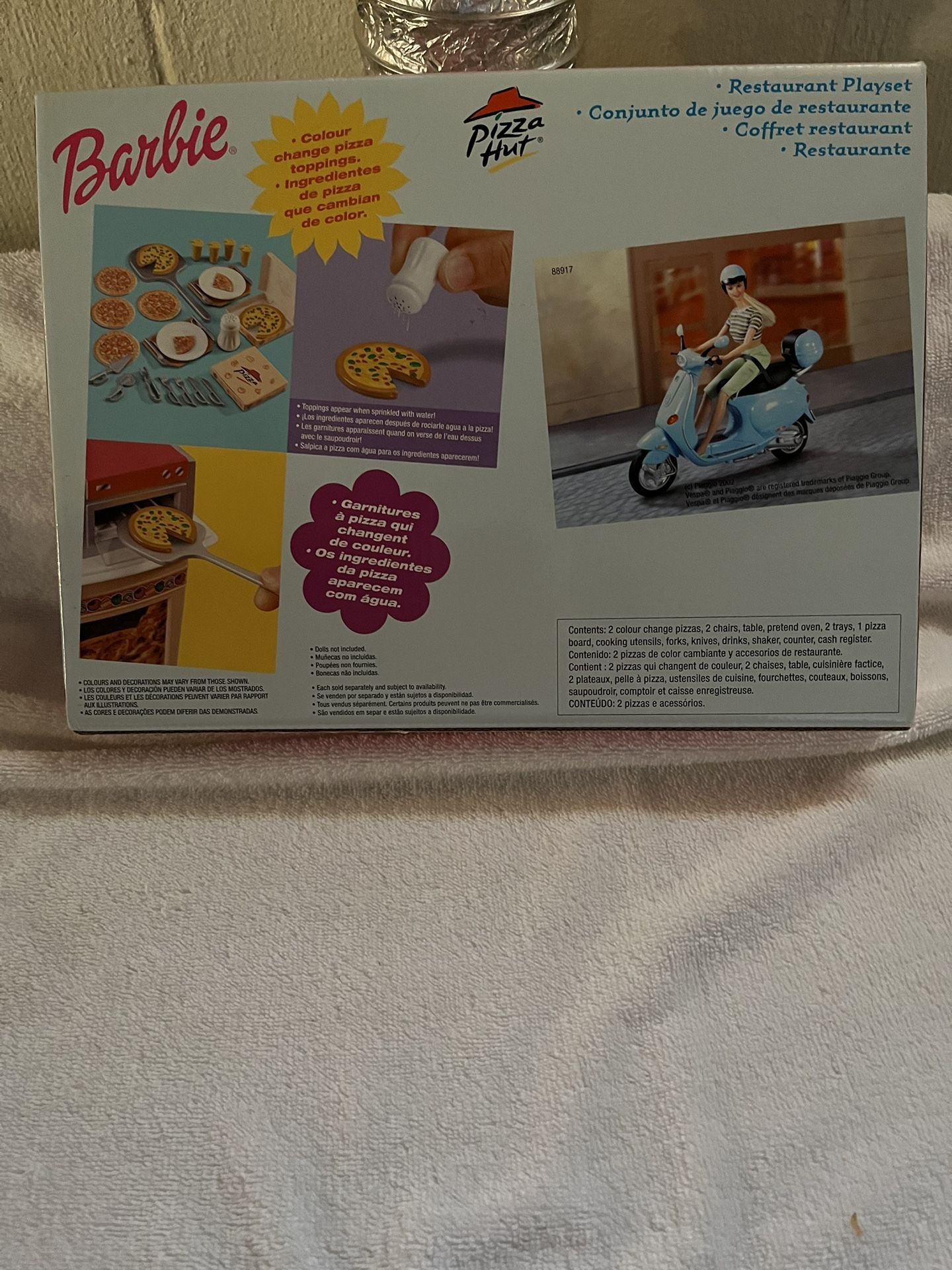 Pizza Hut Barbie Set