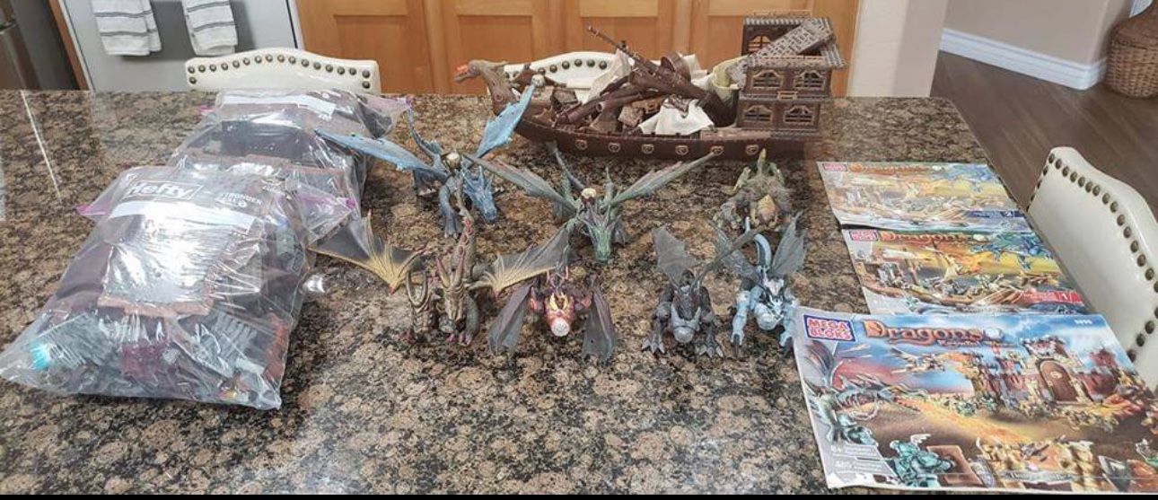 Mega Blocks, Dragons Krystal war collection lot