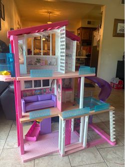 Barbie Dream House