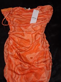 DRESS