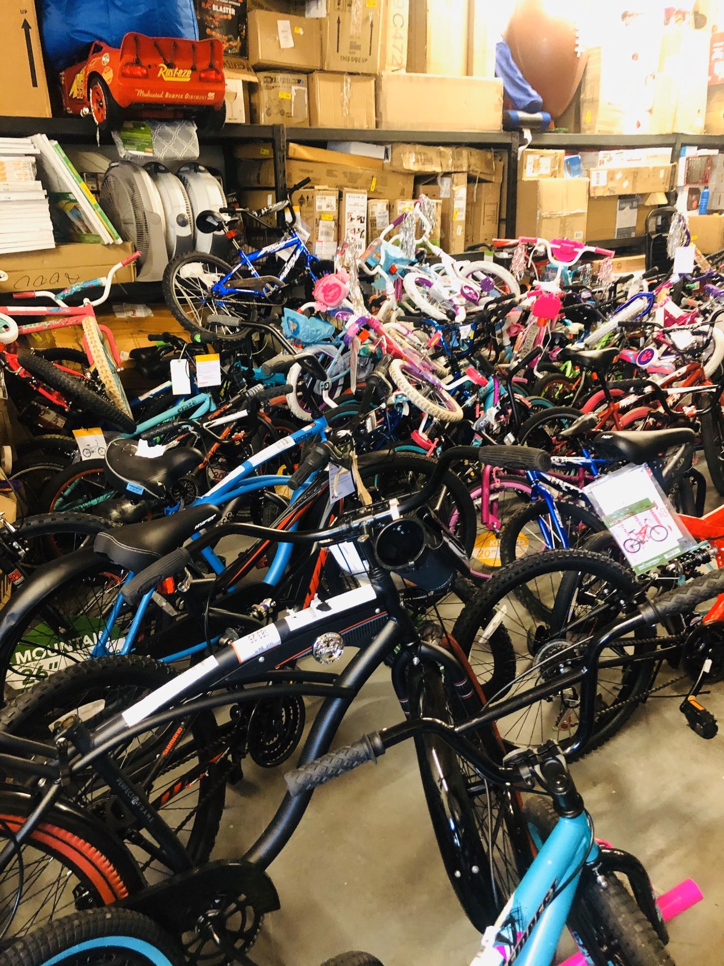 Wholesale bike sale take all 220 New, Used and salvage Kids & Adult Bikes this sale is a take all not selling individual