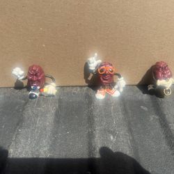 Vintage 1987 California Raisins Lot Of 4
