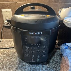 Instant Pot 6Qt RIO Chef Series 7-in-1 Multi-Cooker, Pressure Cooker, Slow Cook, & More, Black