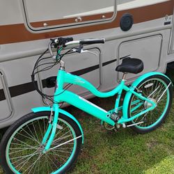 Woman's 36v Beach Cruiser 