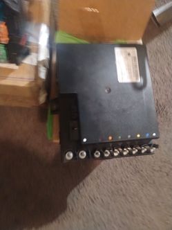 2007 Mercedes S550 Electric   power control fuse box module
