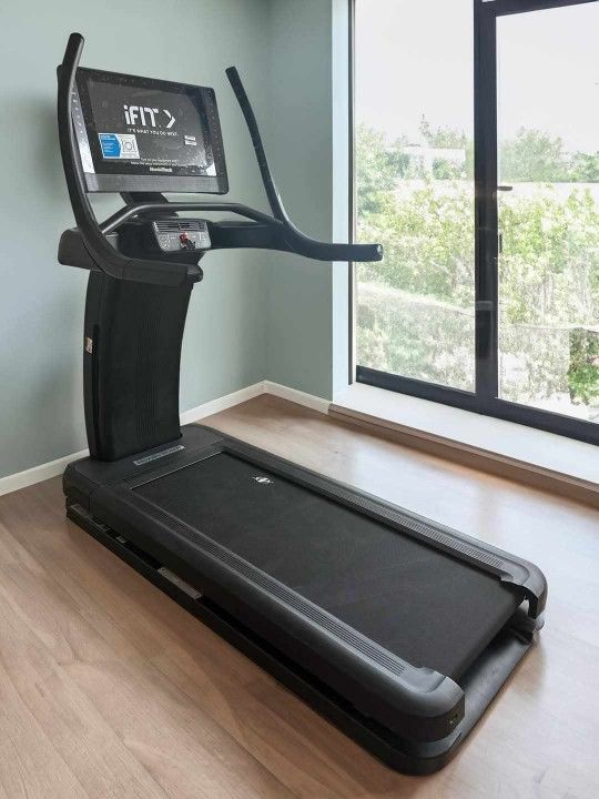 Brand New Nordic Track X22i