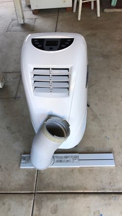 CCH portable AC 10,000 BTU includes the hose and attached windows