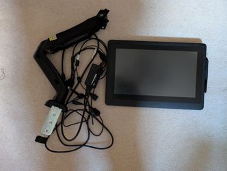 Used Wacom Cintiq 16" and Boom Arm