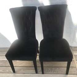 2 x Cushioned Black Velvet Crittenden Tufted Dinning Side Chairs (Silver Lake)