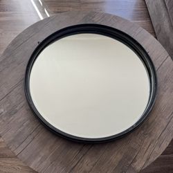 Round coffee table and mirror
