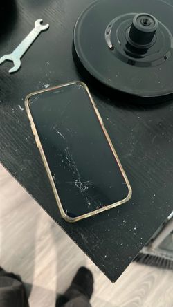 Broken IPhone 12 mini