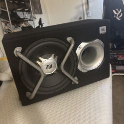 JBL Subwoofer 