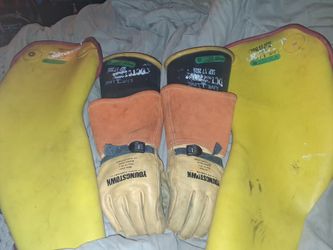 Youngstown Lineman Gloves with Rubber Insulating Protectors