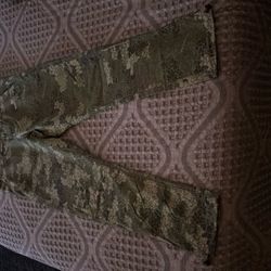 DC Camo Pants Size US 32