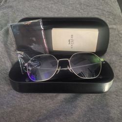 COACH  Women's Sunglass Silver 