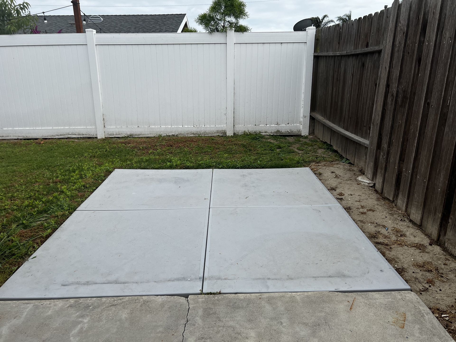 8x8 EZ PAD all plastic, hot tub, Jacuzzi, spa pad. for Sale in Huntington Beach, CA OfferUp