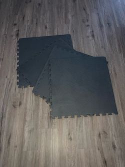 Foam floor tiles - set of 4