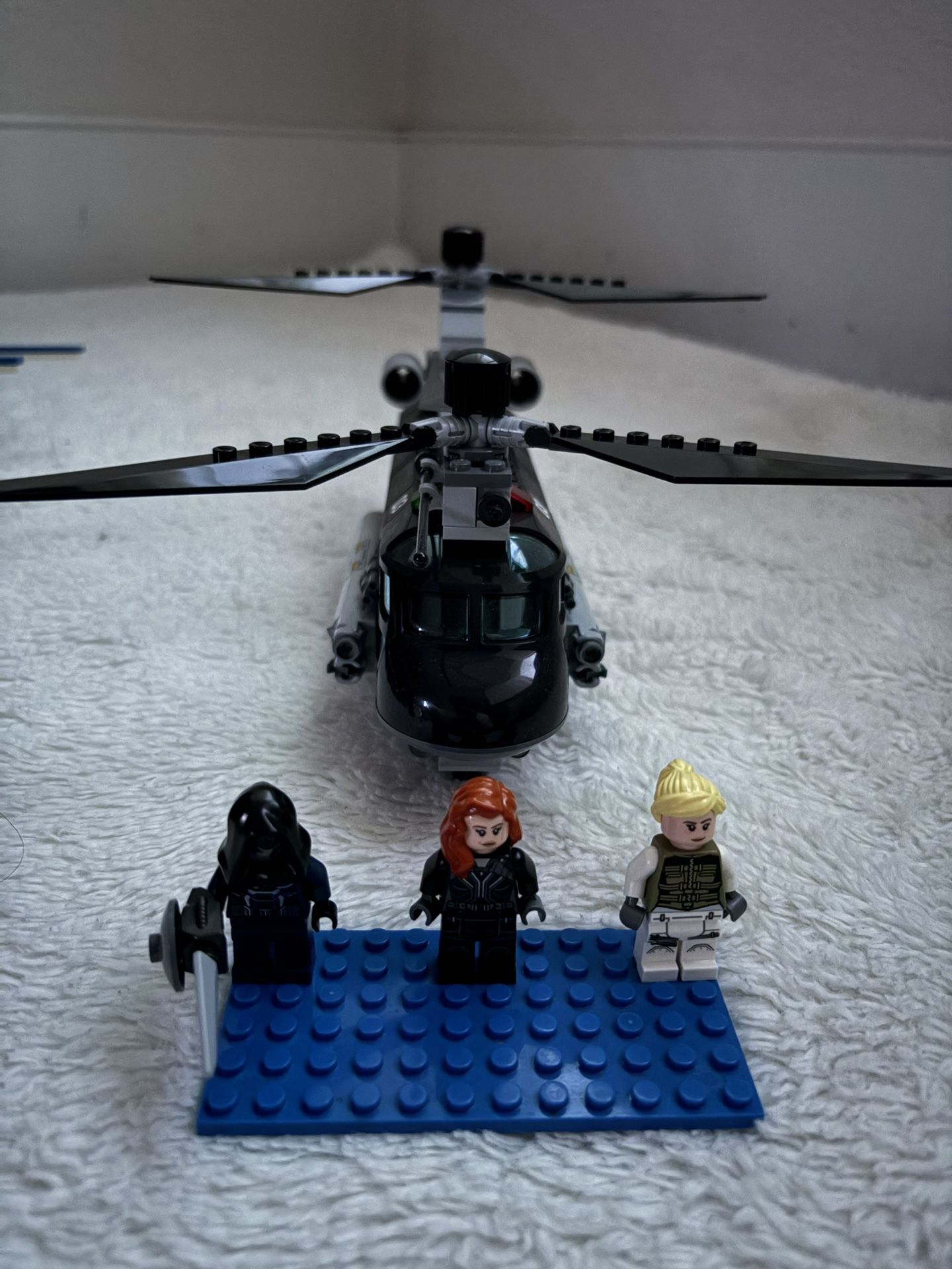 76162 LEGO Black Widow's Helicopter Chase (Incomplete)