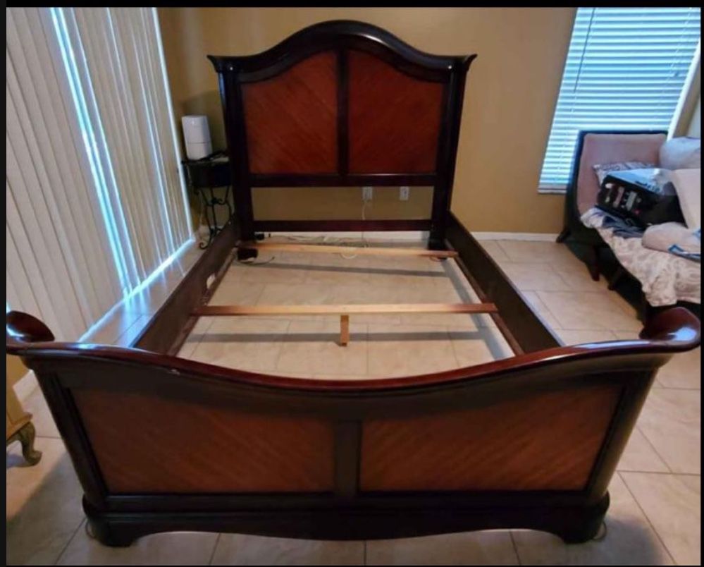Full Sized Curved Sleigh Bed Frame 