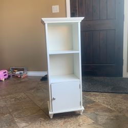 Shelf/table w/cabinet 