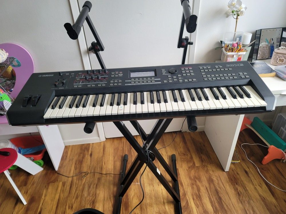 Yamaha Keyboard