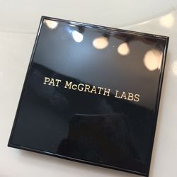 Pat McGrath Labs Eyeshadow Palette: Divine Rose Luxe Quad