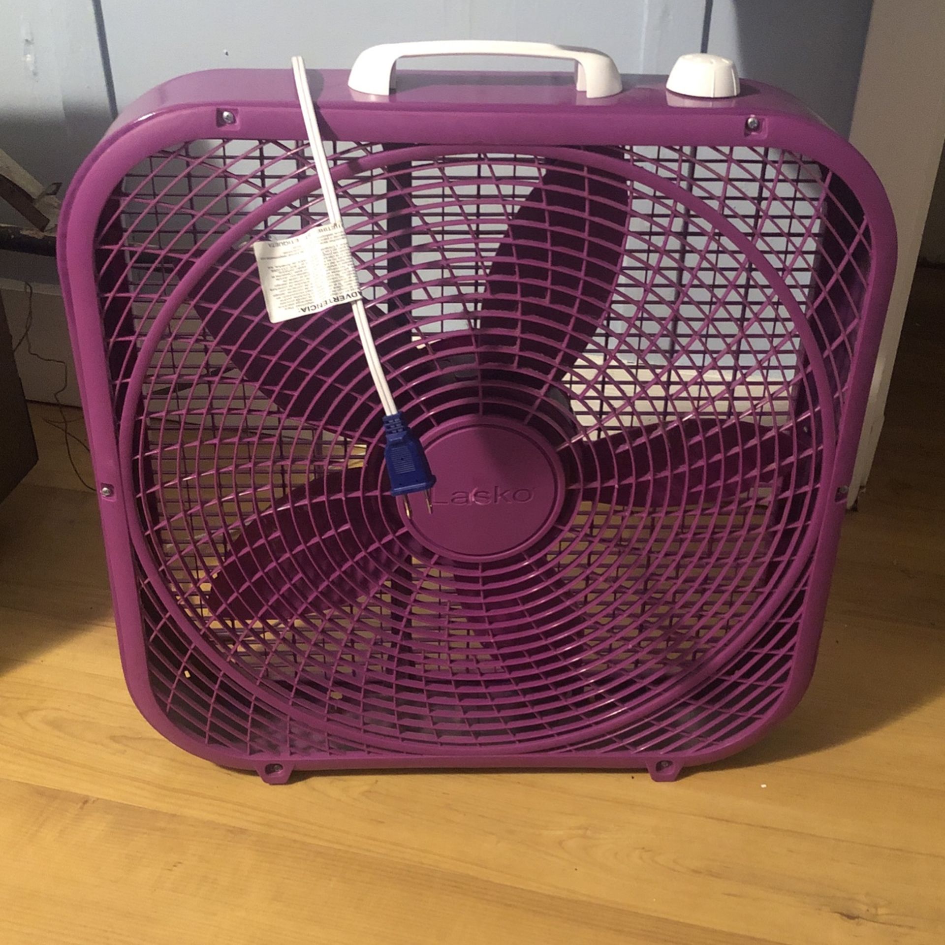 Purple 3 Speed Boxed Fan 