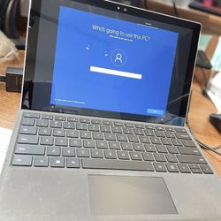 Microsoft Surface Pro4 107584-1 JE