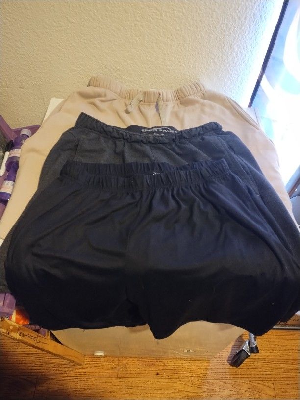 Man's Medium Shorts A Dollar Each