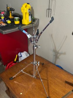 Drum pad stand