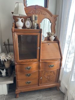 Lexington Victorian Sampler Secretary