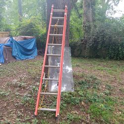 20ft Fiberglass Extension Ladder 