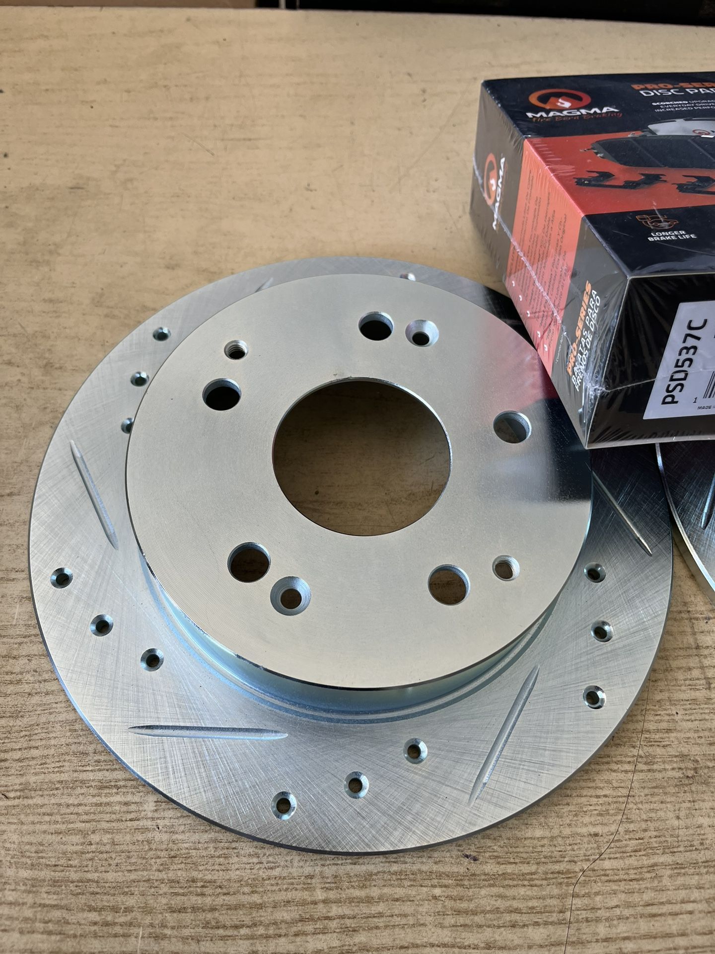 Acura RSX Type S Rear Drill Slot Rotors Brake Pads