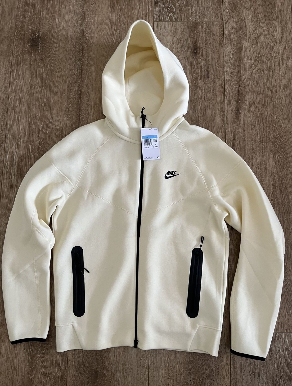 Nike Tech Fleece Hoodie Men’s Size M