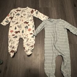 carter’s sleep onesies 6 months 