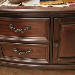 Entry Table Or Sideboard Server